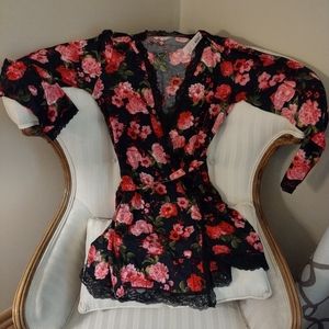 Victoria's Secret Floral Short Robe